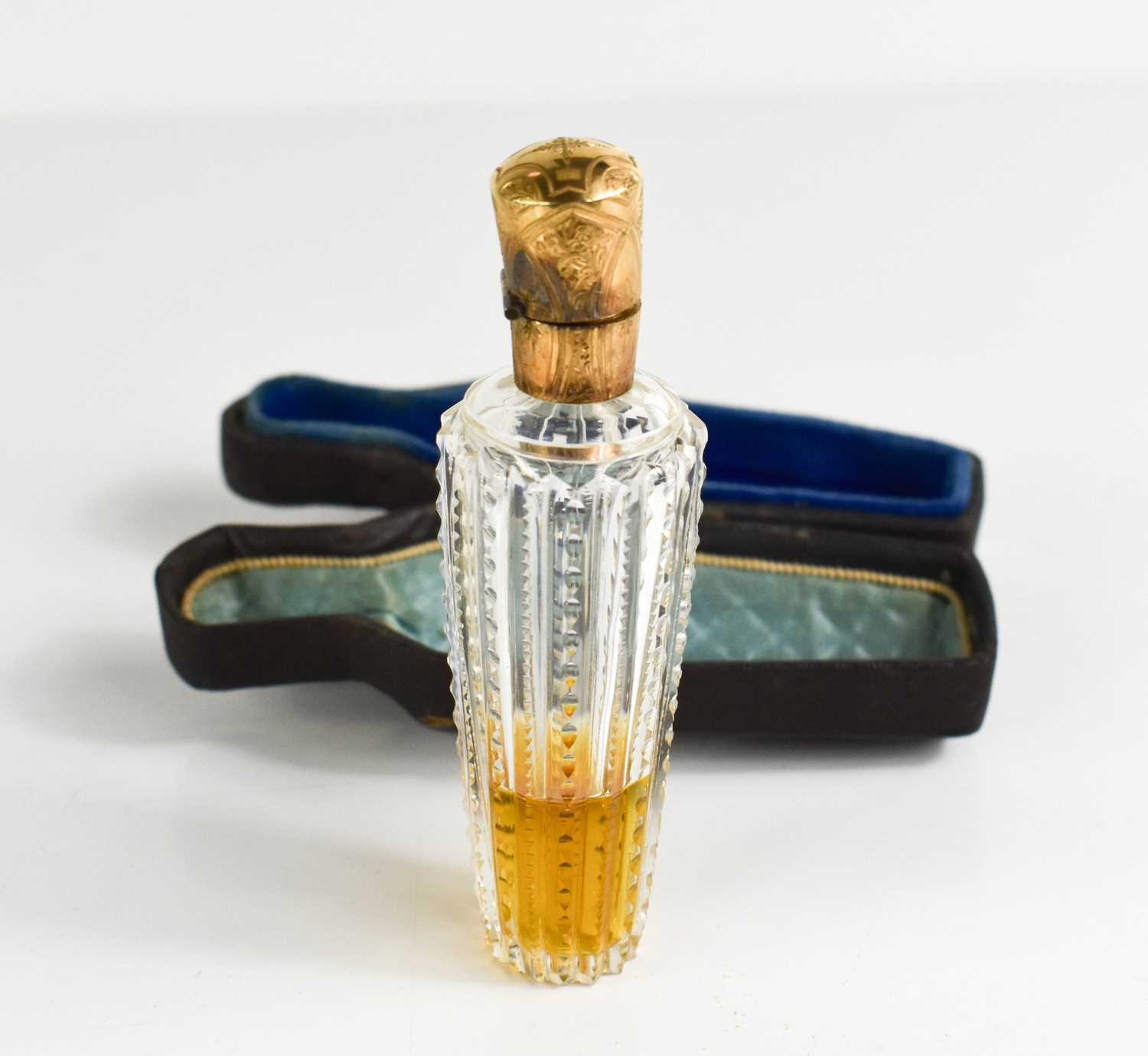 A 19th century scent bottle with cut glass body and stopper, with gold hinged lid (unmarked), in the - Image 2 of 2