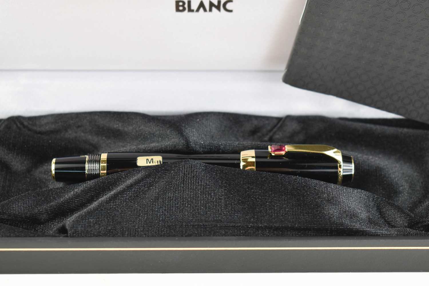 A Montblanc Boheme fountain pen, with twist retractable nib, and red stone to the clip, complete - Image 5 of 5