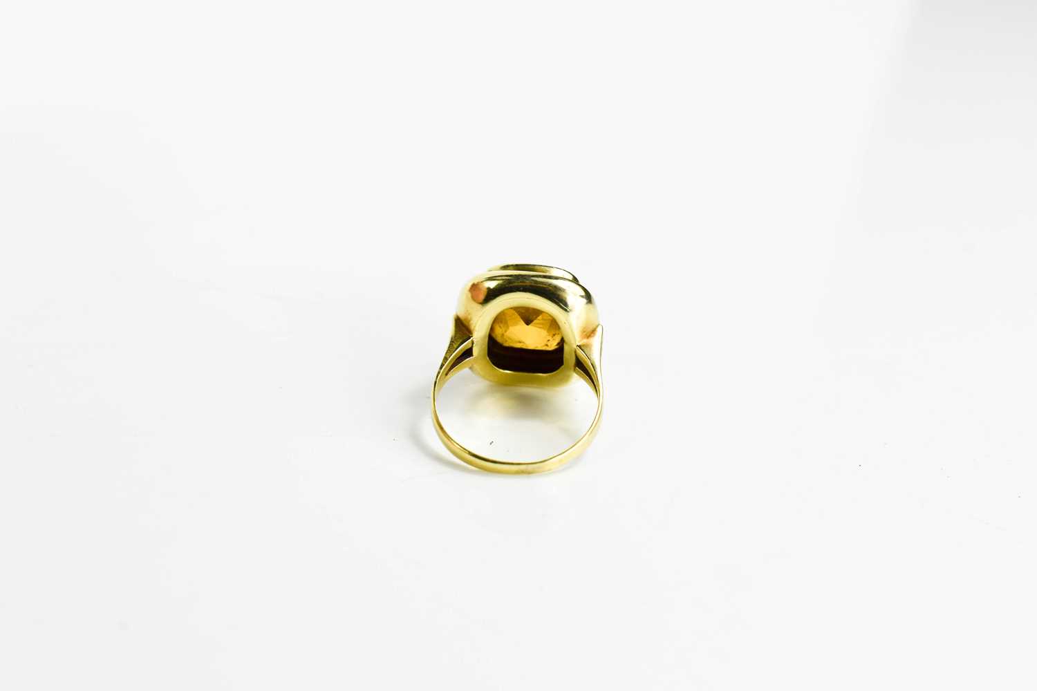 A 15ct gold and citrine ring,the rectangular cut citrine measures 8 by 5mm, size N, 5.5g. - Image 3 of 4