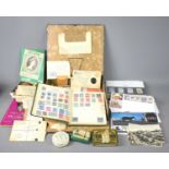 A collection of GB and World stamps, from the early to mid 20th century, including various envelopes