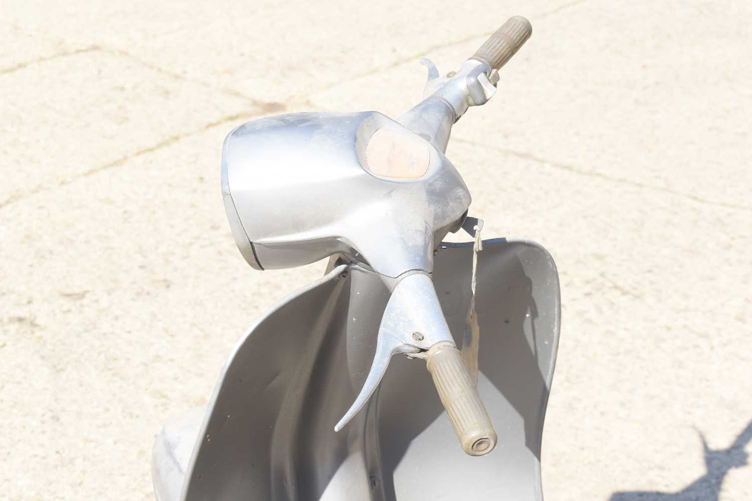 A 1963 Innocenti Lambretta Li 150 Special scooter, believed to have been imported from Italy in - Image 2 of 5