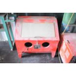 A Sealey sand / shot blasting cabinet a/f together with a quantity of air tools.