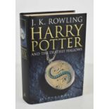 Harry Potter and the Deathly Hallows, J.K Rowling, First Edition, Bloomsbury.