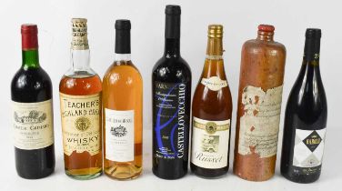 A group of vintage and miscellaneous alcohol and drinks including Teachers Highland Cream 70%