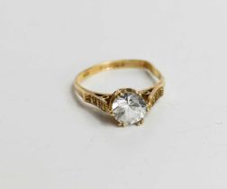 A 9ct gold and paste set ring, size K, 1.9g.
