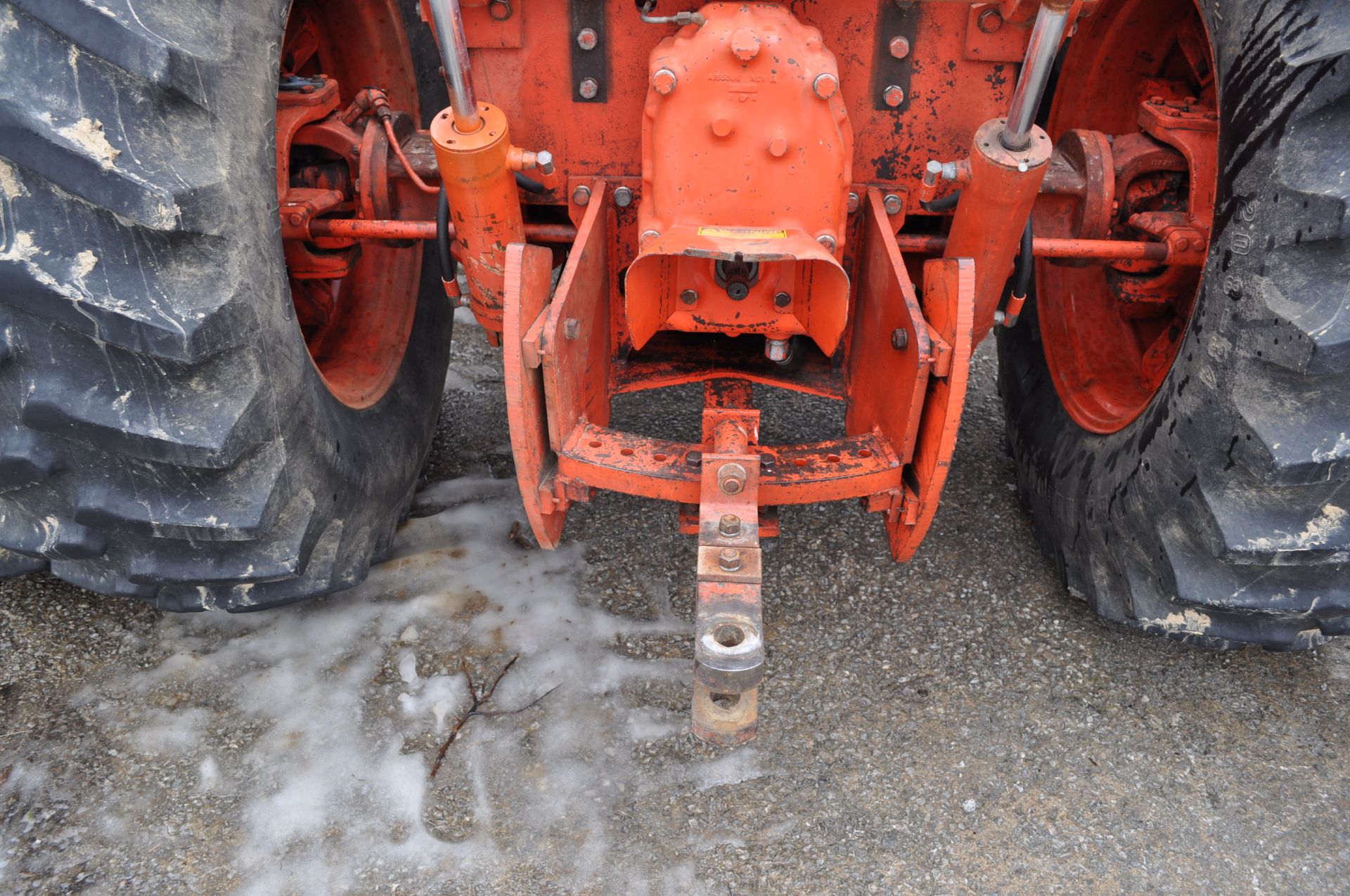 Case 4490 tractor - Image 13 of 28