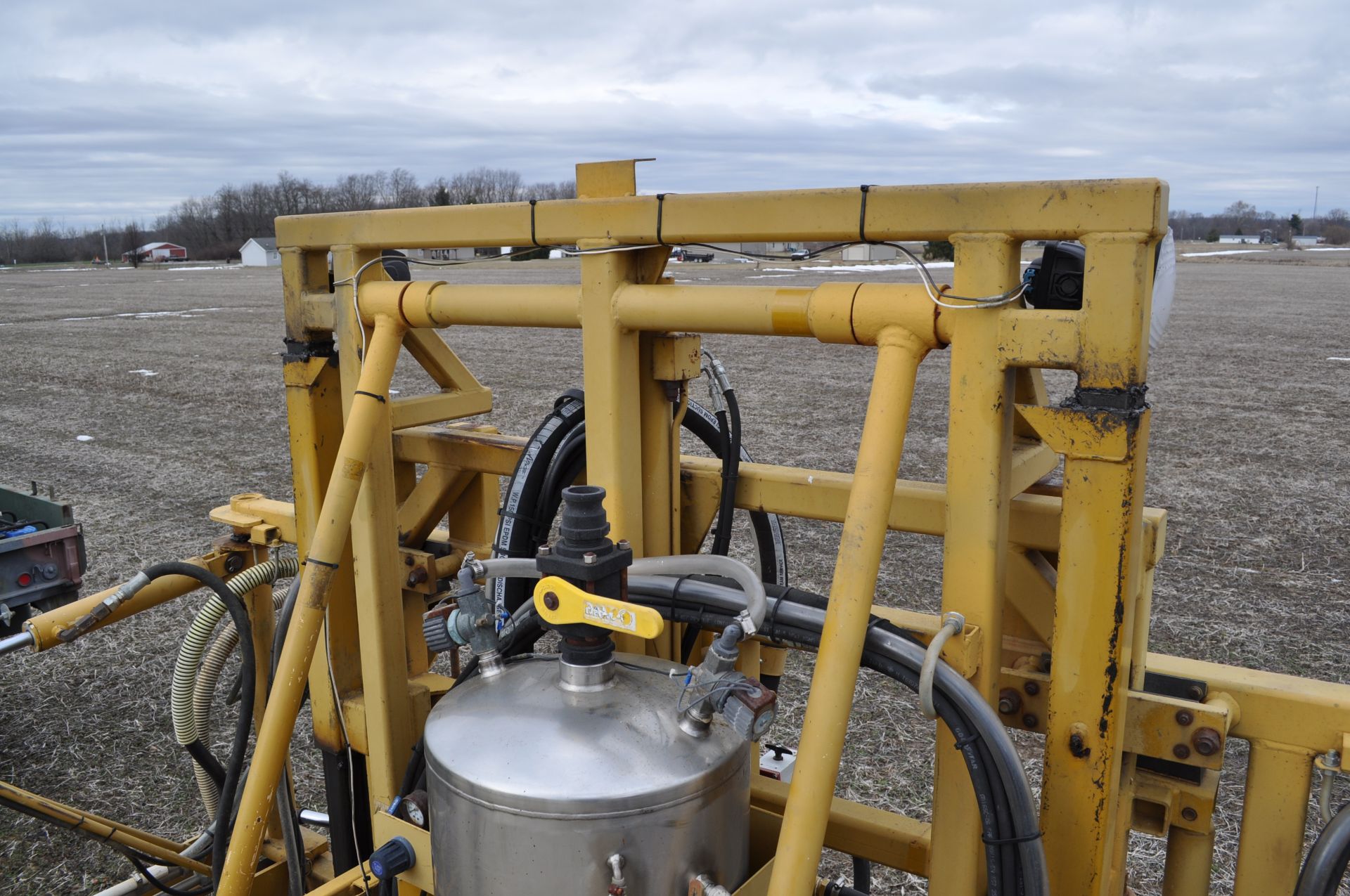 Rogator 844 sprayer - Image 51 of 52