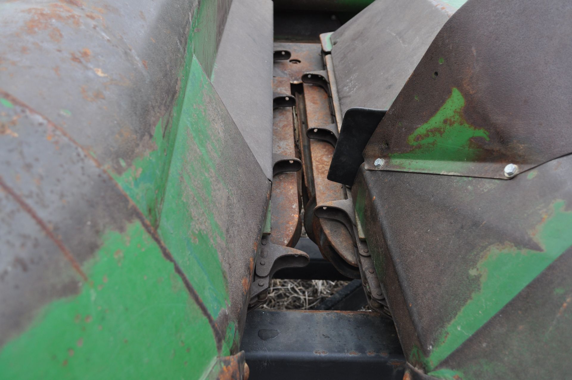 John Deere 643 corn head - Image 14 of 14