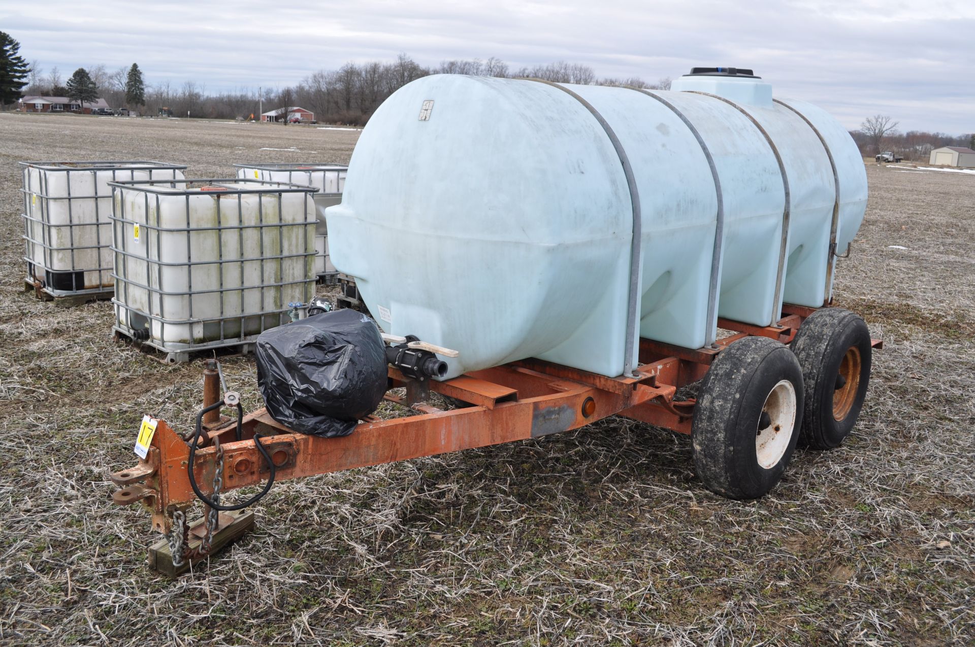 Clark 1000 gal liquid pup trailer w/ pump, tandem axle