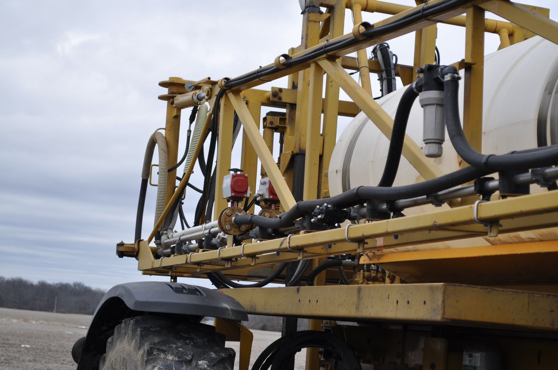 Rogator 844 sprayer - Image 36 of 52