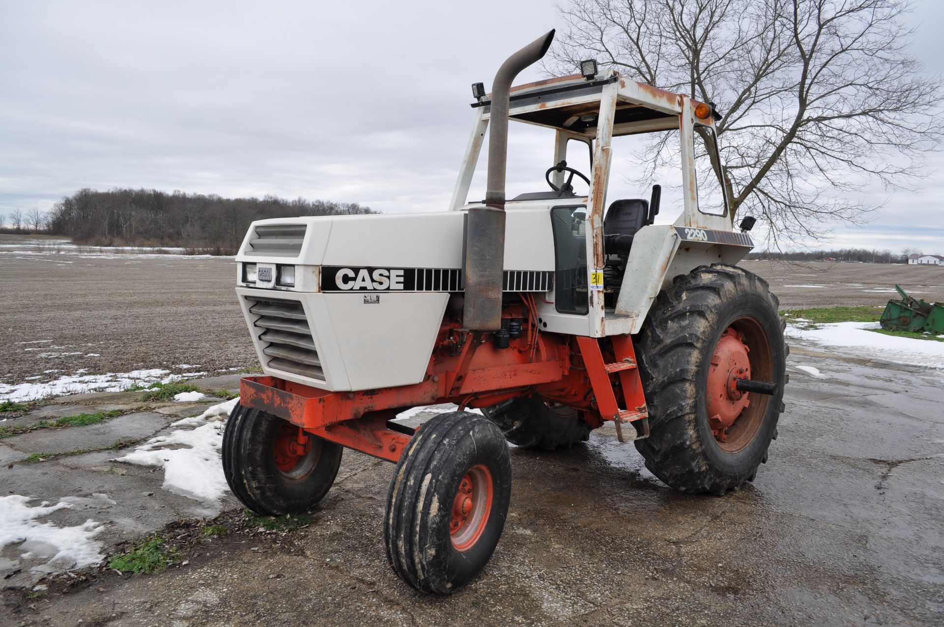 Case 2290 tractor