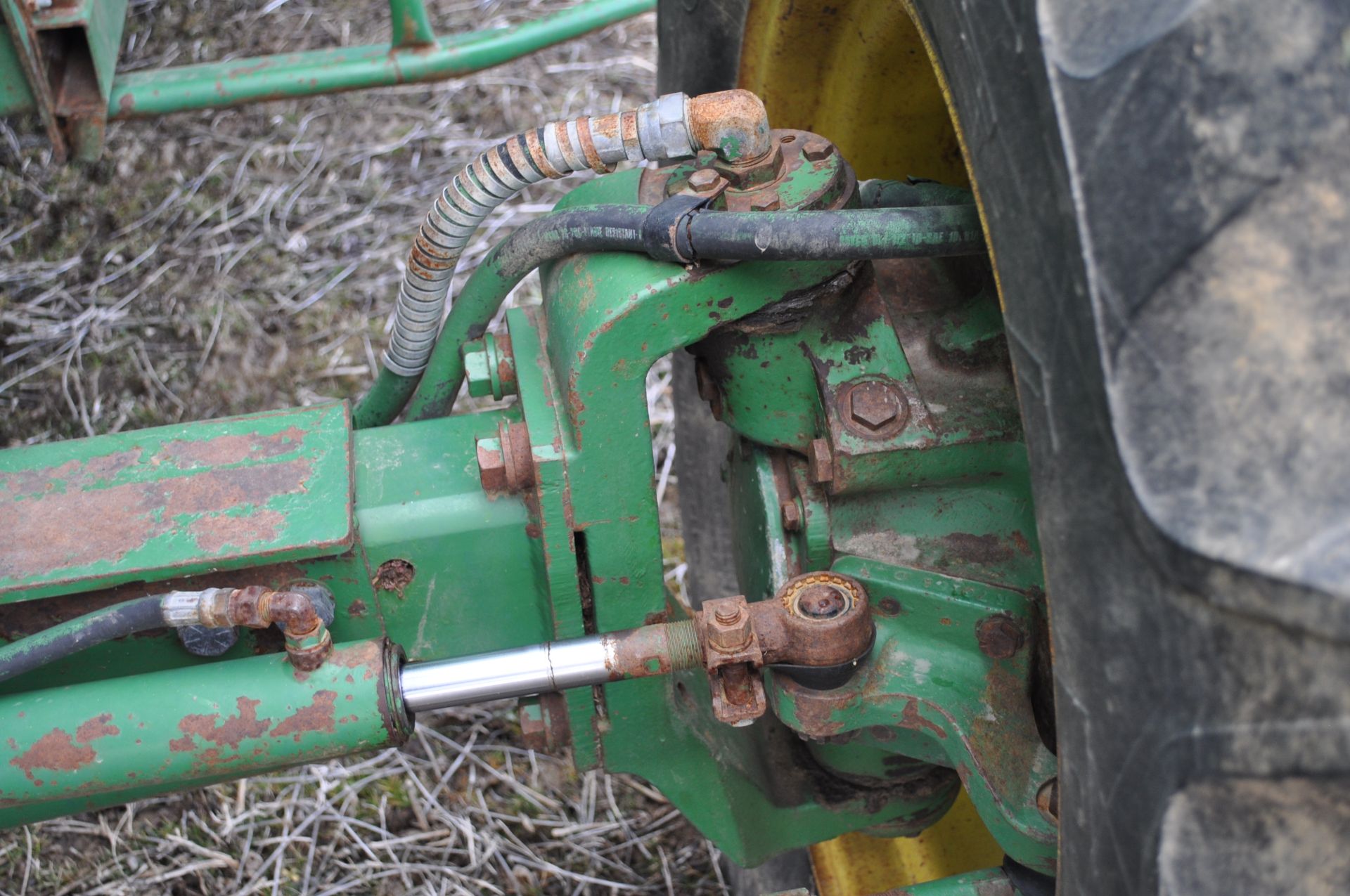 John Deere 7720 combine - Image 9 of 32