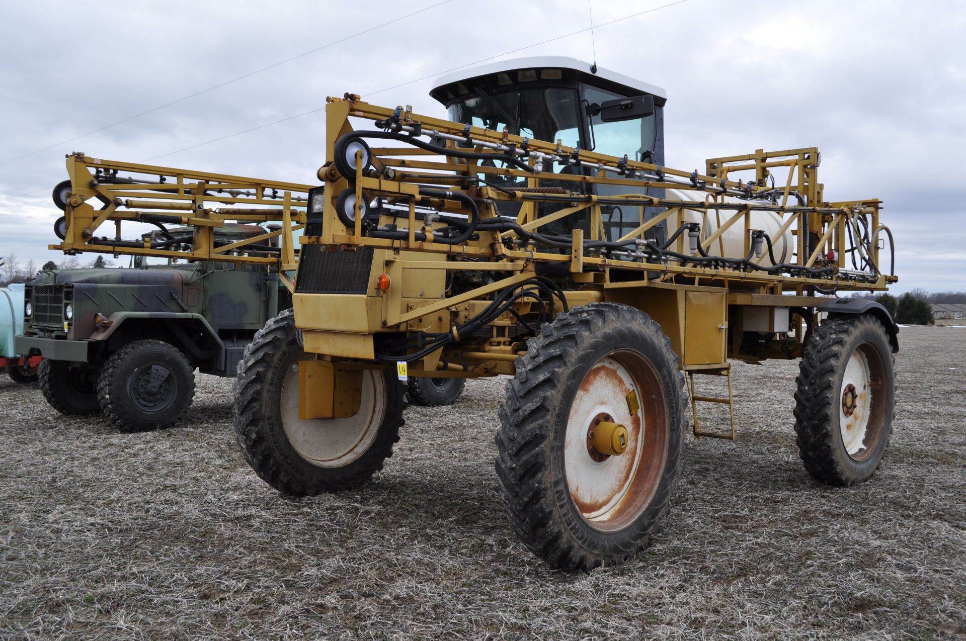 Rogator 844 sprayer