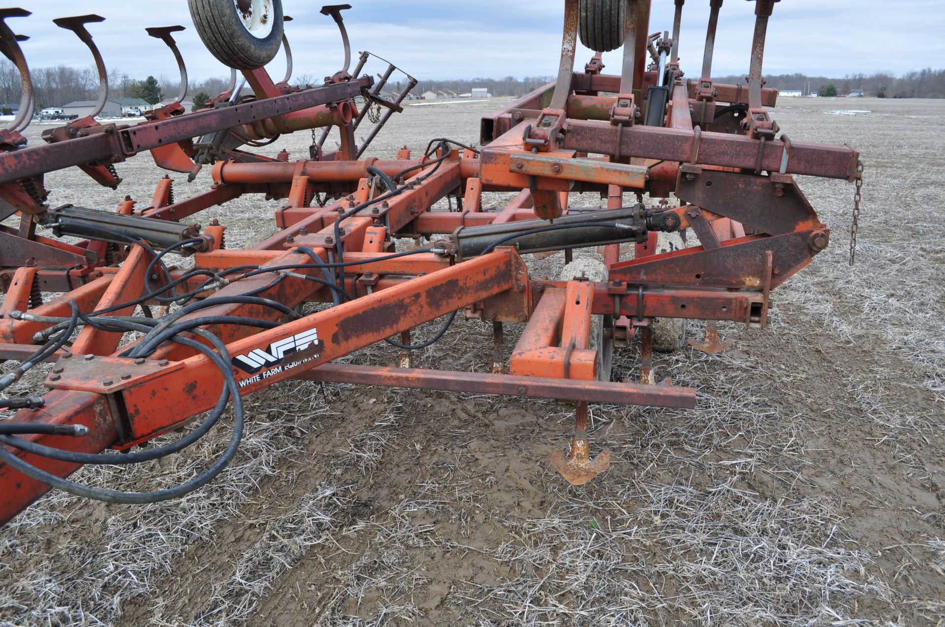 24’ White 226 field cultivator - Image 6 of 16