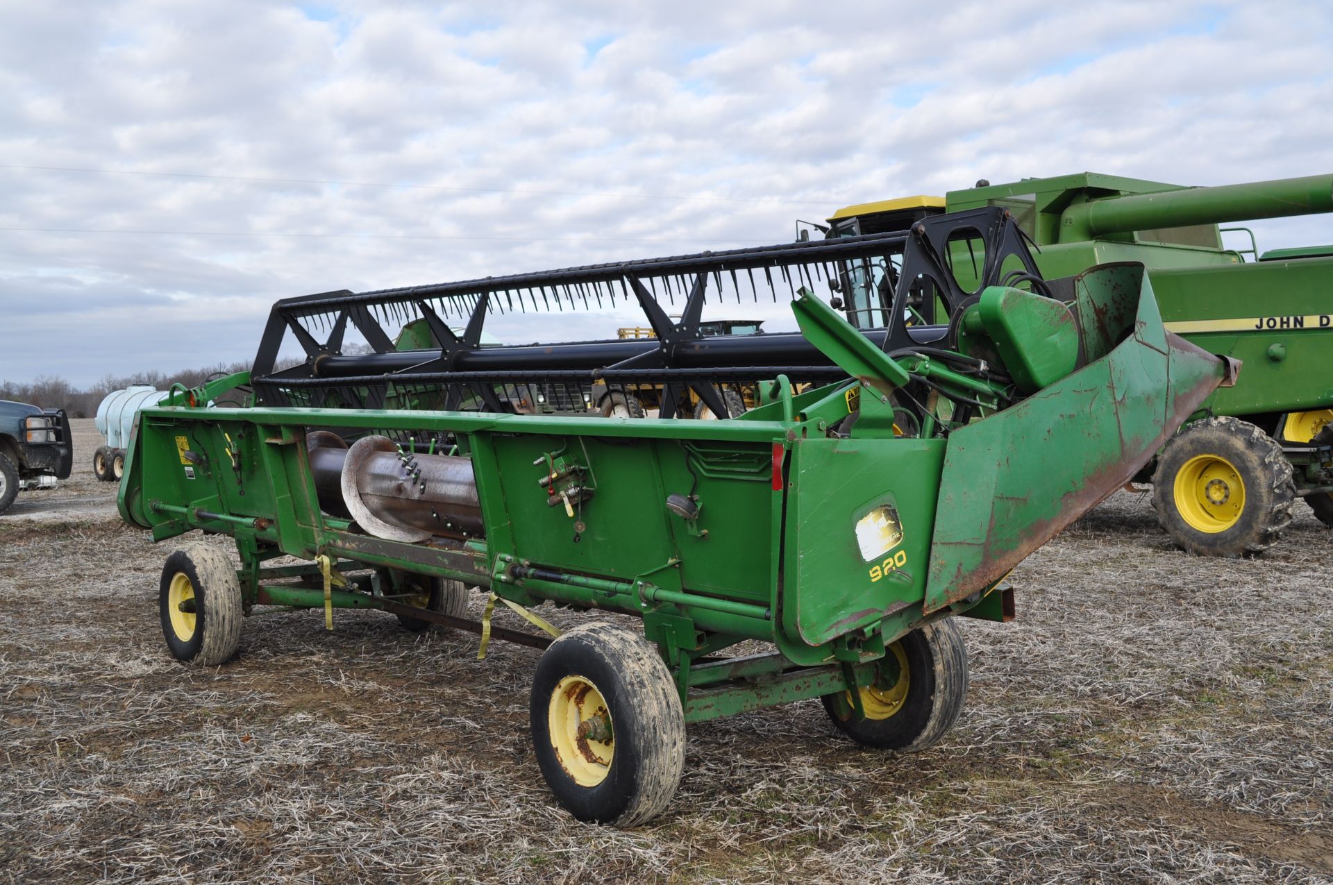 John Deere 920 grain head - Image 3 of 12