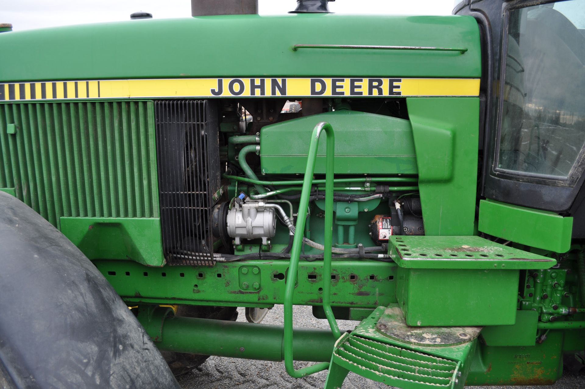 John Deere 4850 tractor - Image 16 of 27