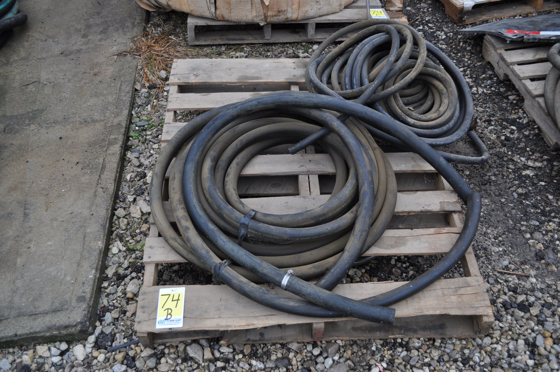 Pallet of misc hose