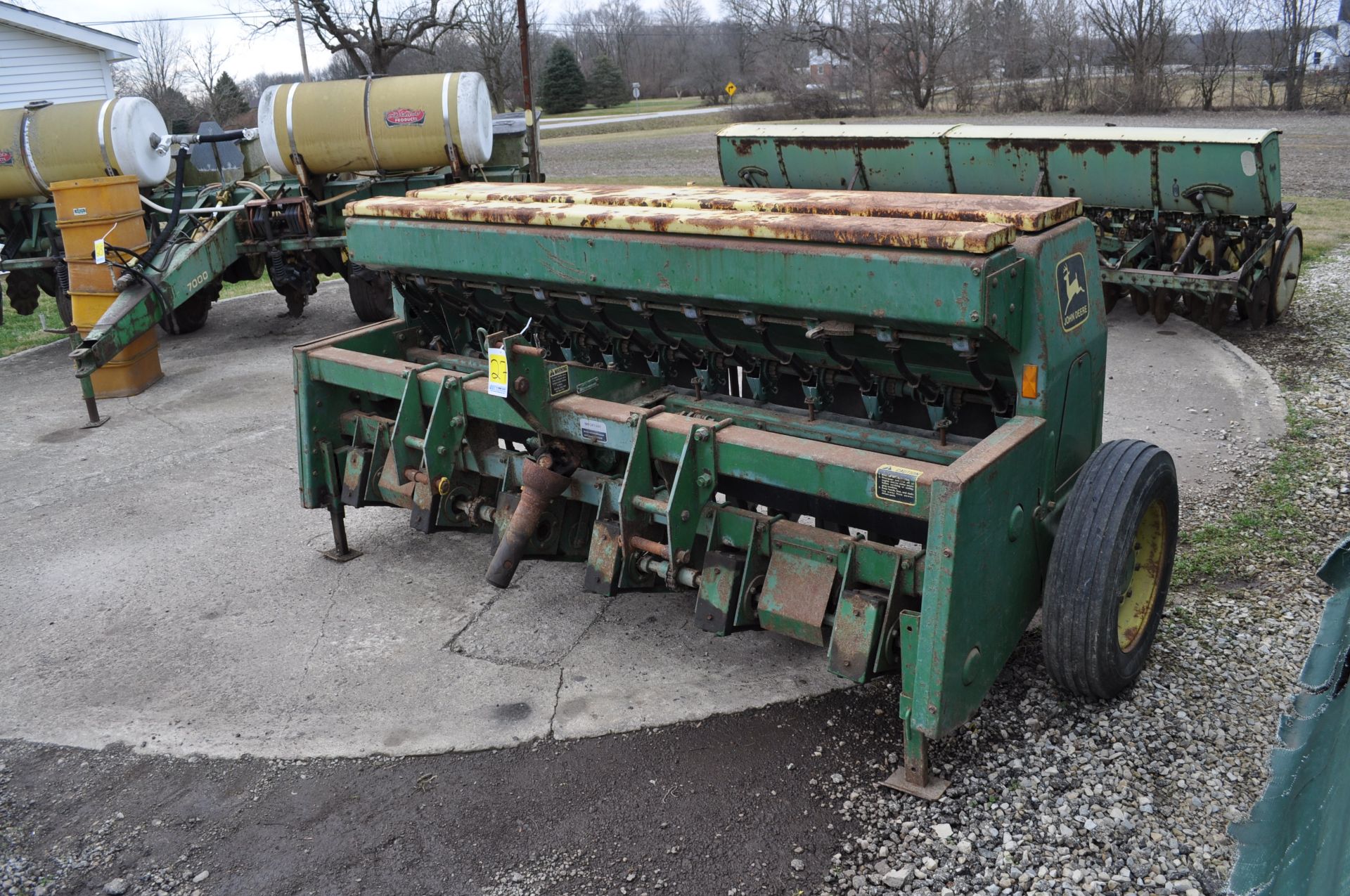 8’ John Deere 1550 Overseeder, 3pt, 540 pto, 8” spacing, grass box, SN:000616 - Image 2 of 14