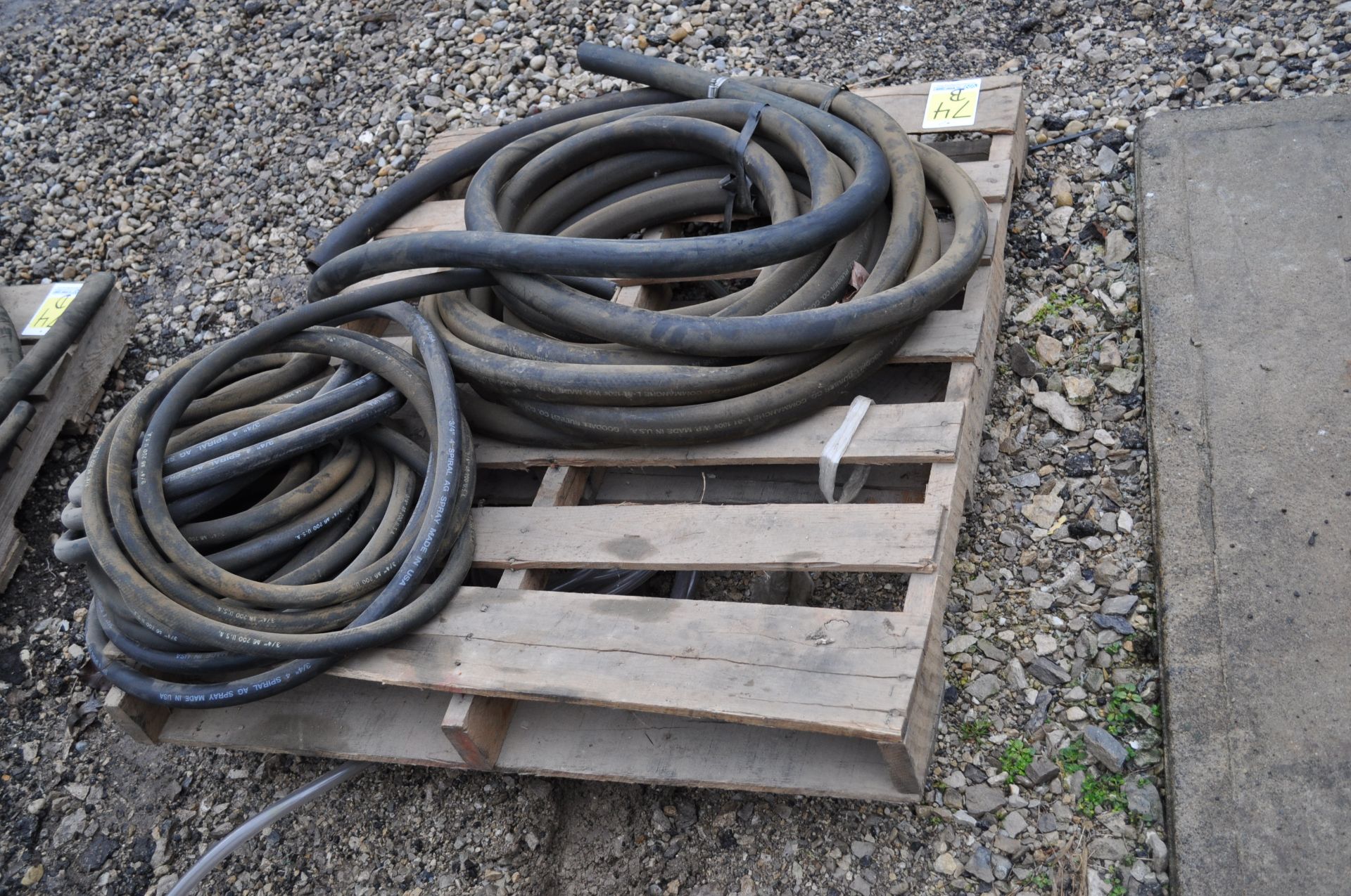 Pallet of misc hose - Image 2 of 2