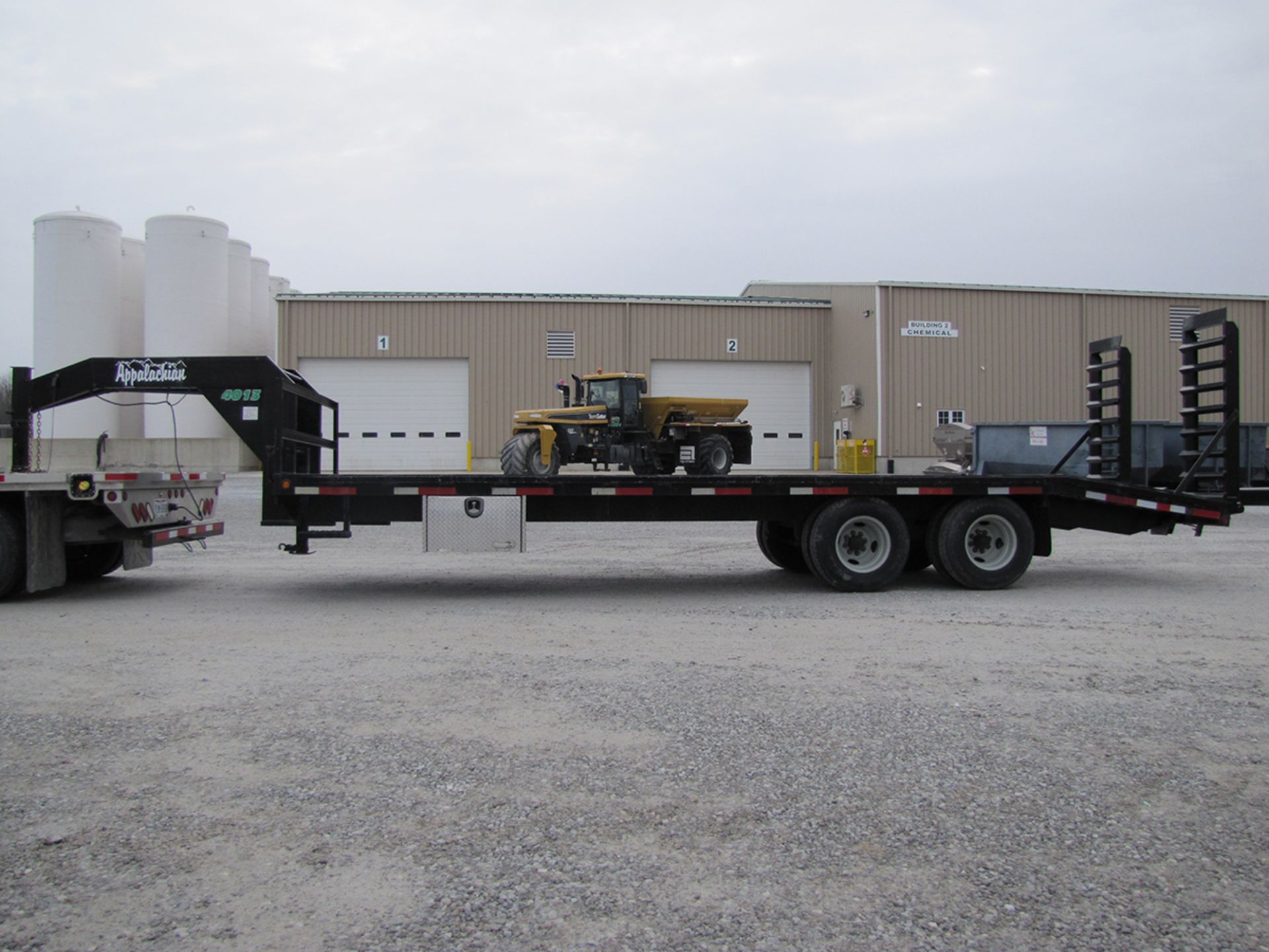 2012 20’+5’ Appalachian CGP-H25 flatbed gooseneck trailer - Image 3 of 35