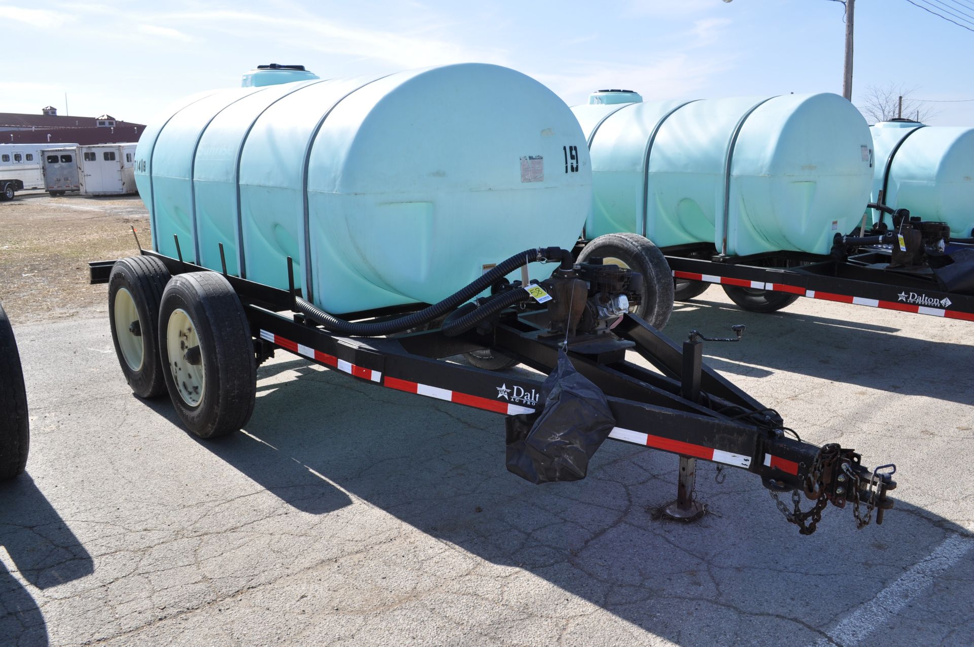 Dalton pup trailer, tandem axle, 1600-gal poly tank, Briggs & Stratton 2” pump - Image 2 of 14