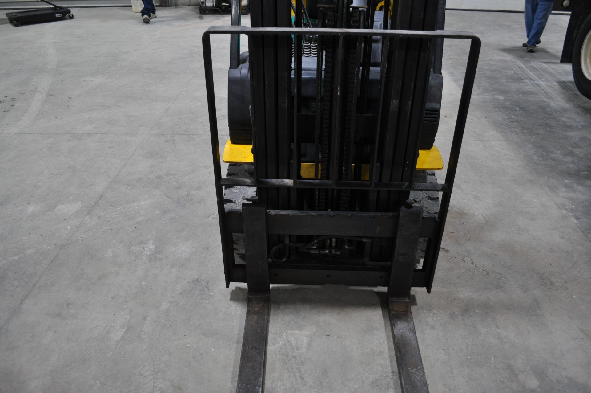 2008 Komatsu forklift - Image 10 of 17