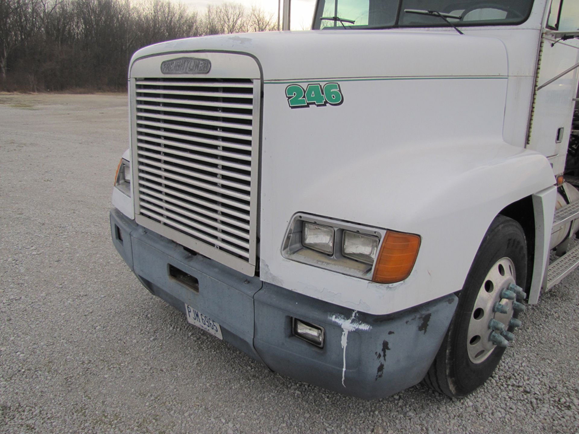 1996 Freightliner - Image 9 of 55