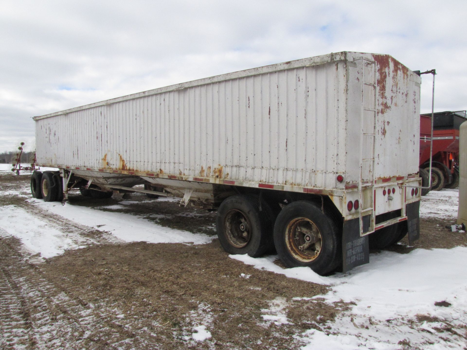 40’ steel hopper grain trailer, NO TITLE - Image 3 of 33