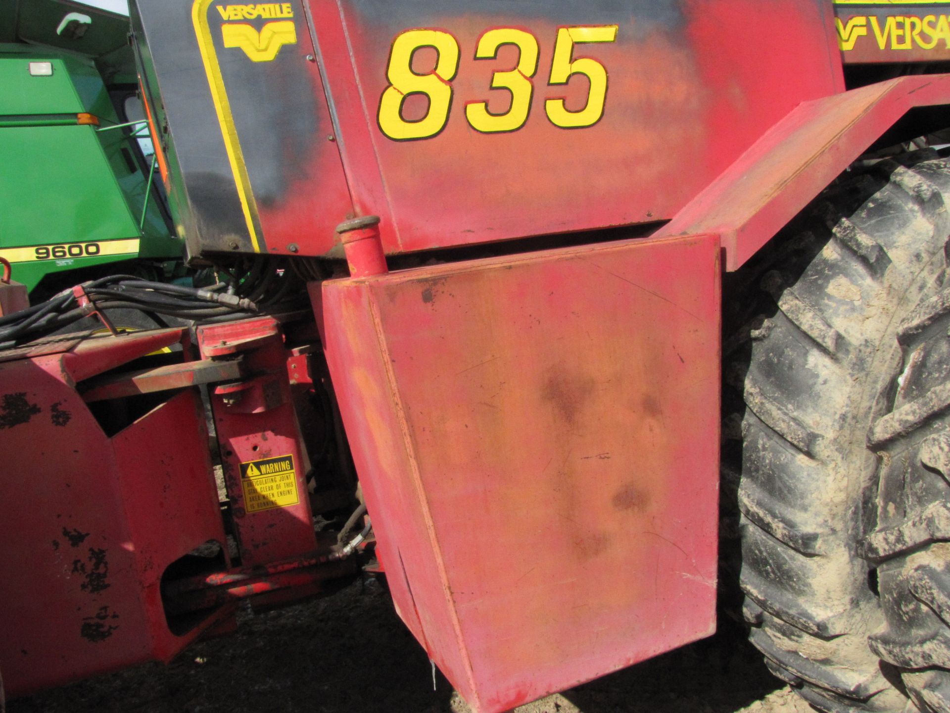 Versatile 835 tractor - Image 28 of 51