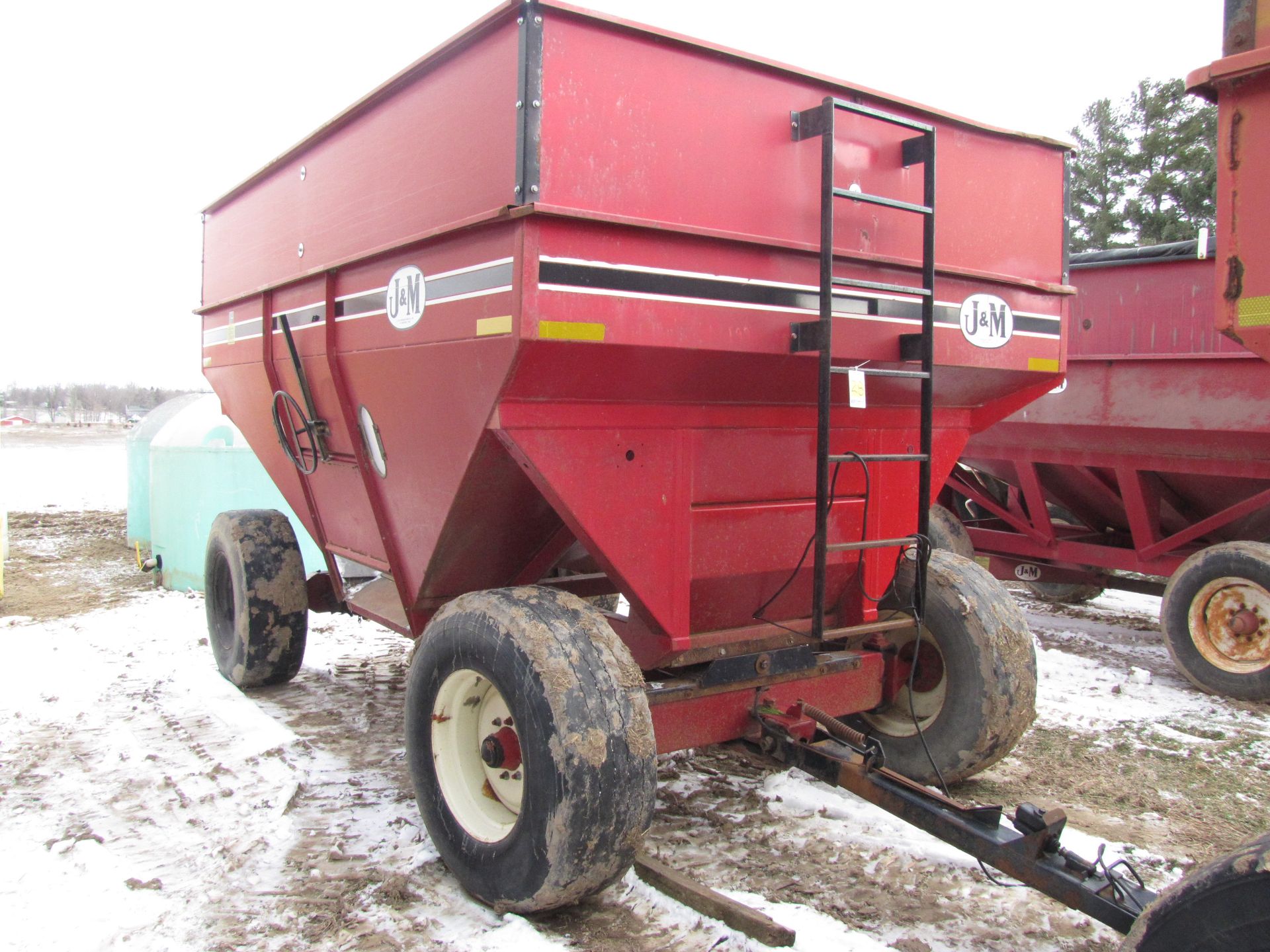 J & M 525-SD gravity wagon - Image 5 of 25