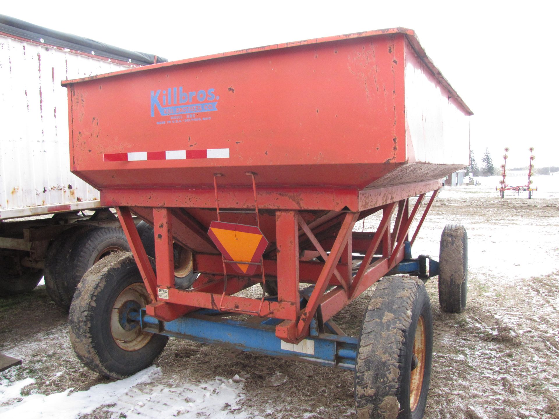 Killbros 385 gravity wagon - Image 5 of 21