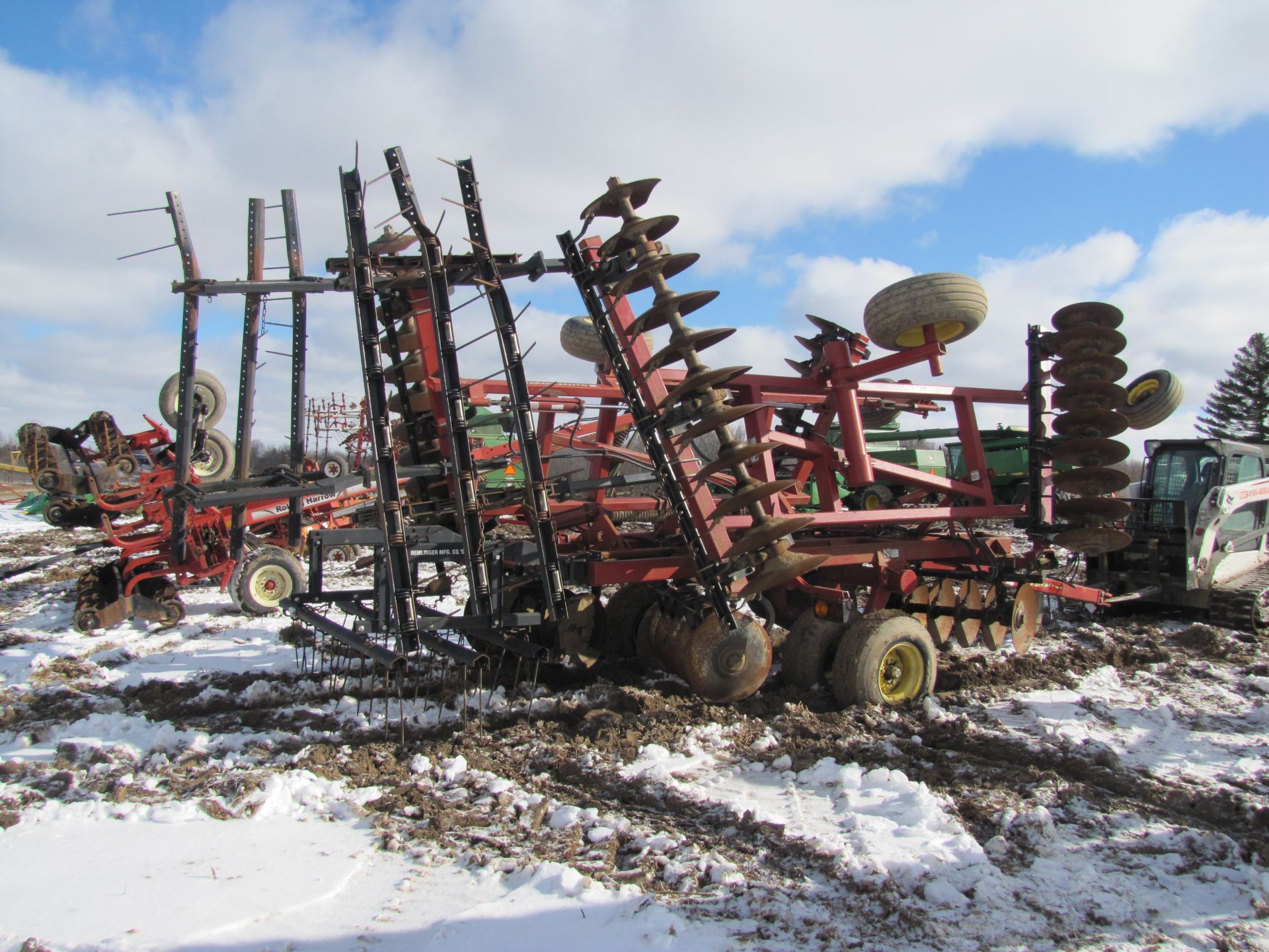 22’ Sunflower 1233 disc - Image 3 of 31