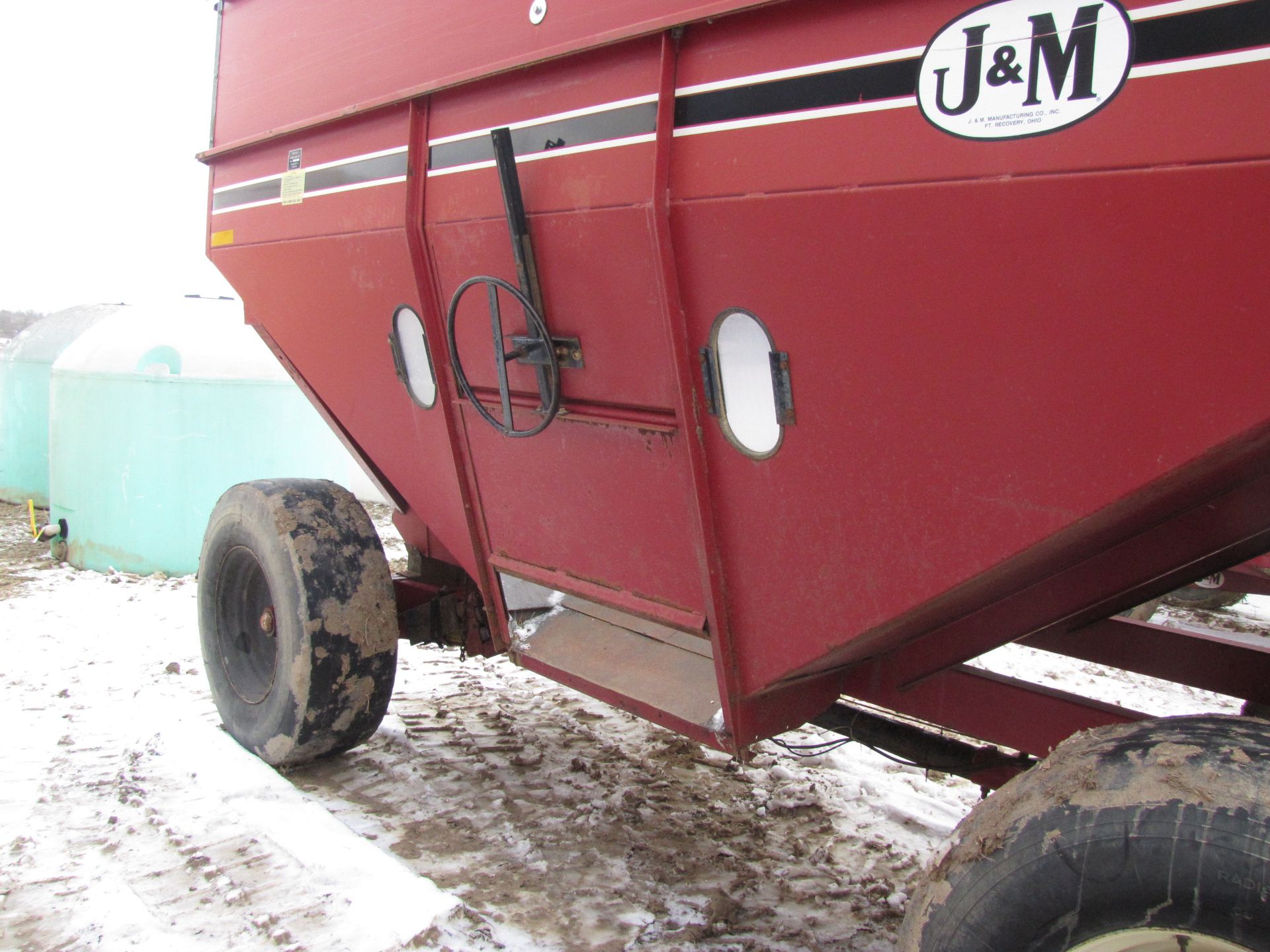 J & M 525-SD gravity wagon - Image 10 of 25