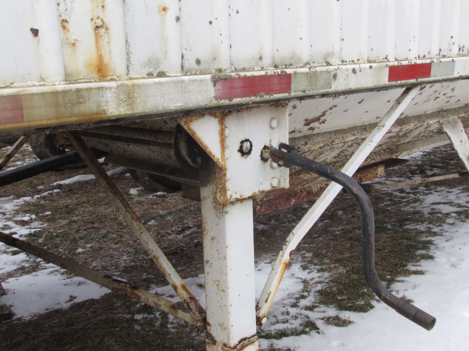 40’ steel hopper grain trailer, NO TITLE - Image 23 of 33