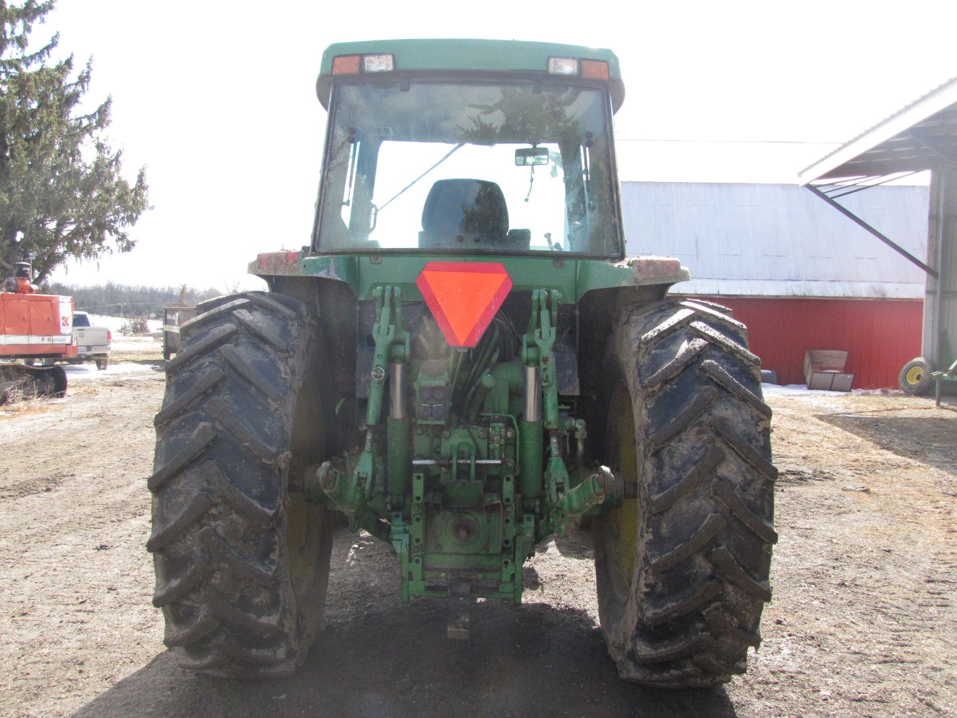 John Deere 7410 tractor w/ 720 loader - Image 6 of 45