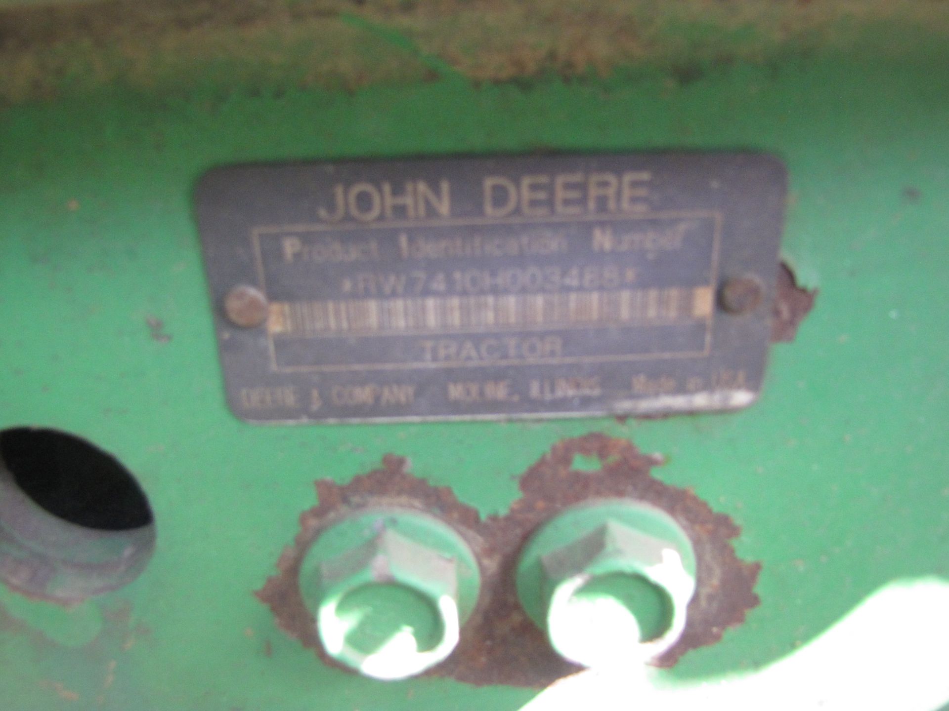 John Deere 7410 tractor w/ 720 loader - Image 33 of 45
