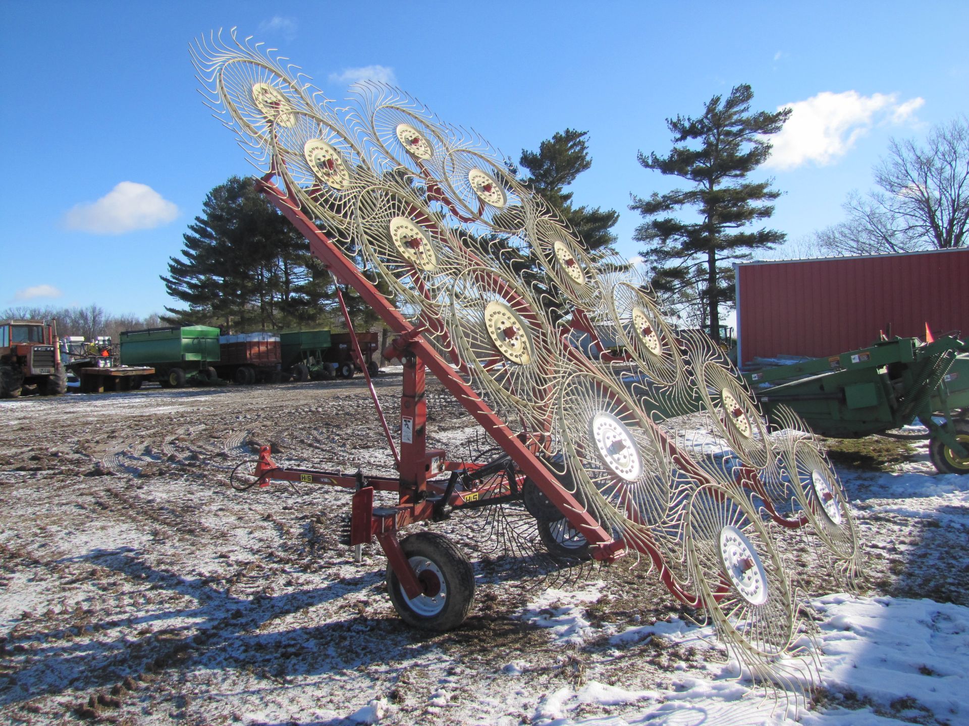 H&S V12 hay rake - Image 4 of 19