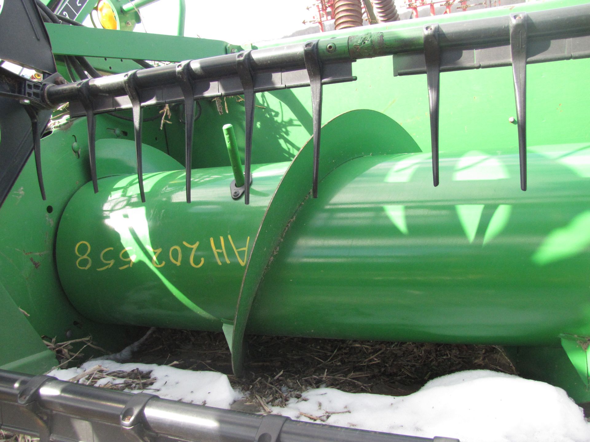 John Deere 925F grain platform - Image 13 of 34