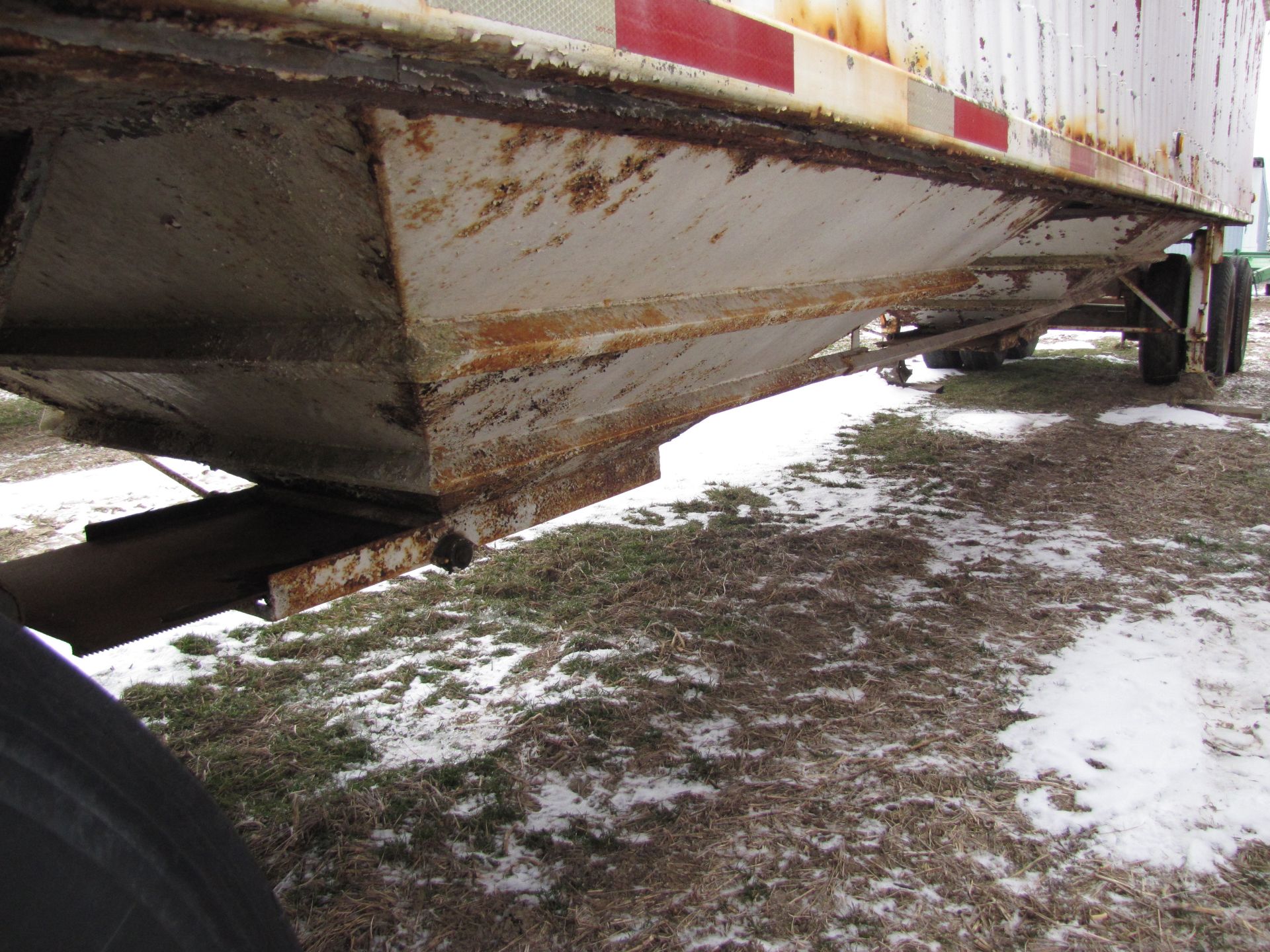 40’ steel hopper grain trailer, NO TITLE - Image 12 of 33