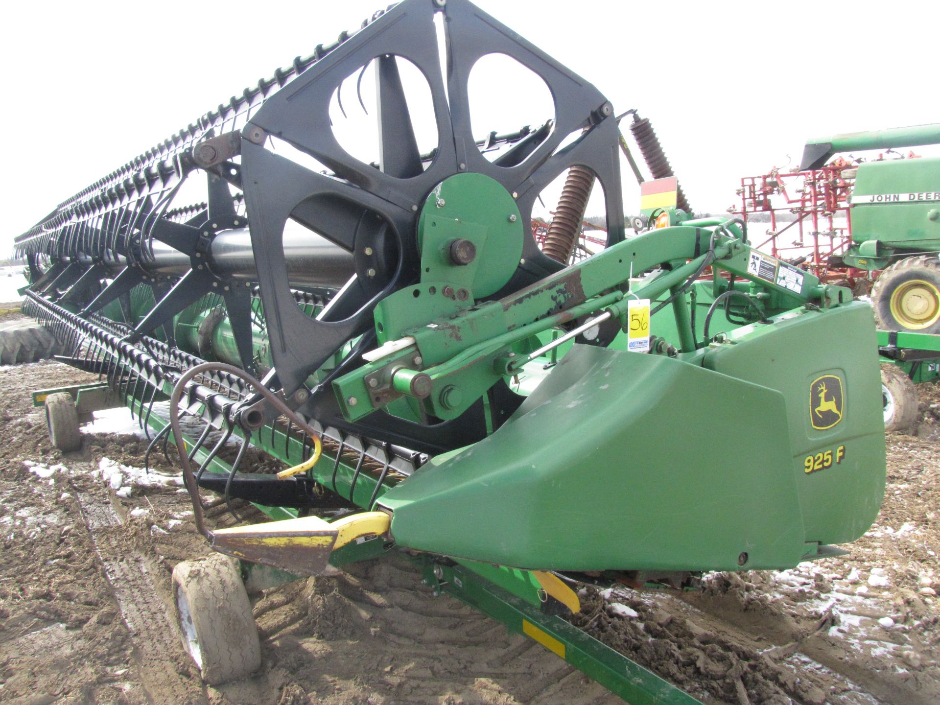 John Deere 925F grain platform - Image 16 of 34