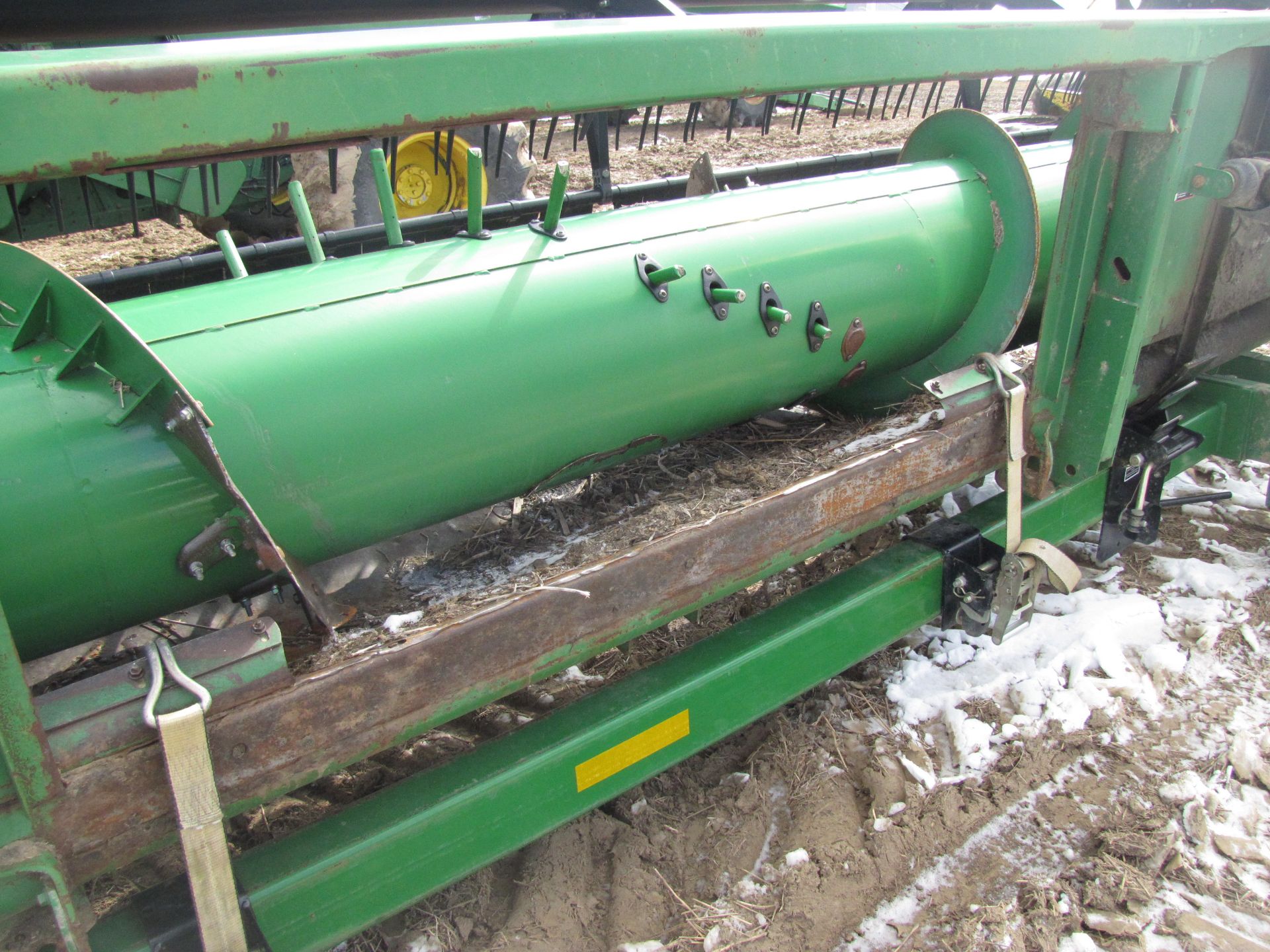 John Deere 925F grain platform - Image 24 of 34