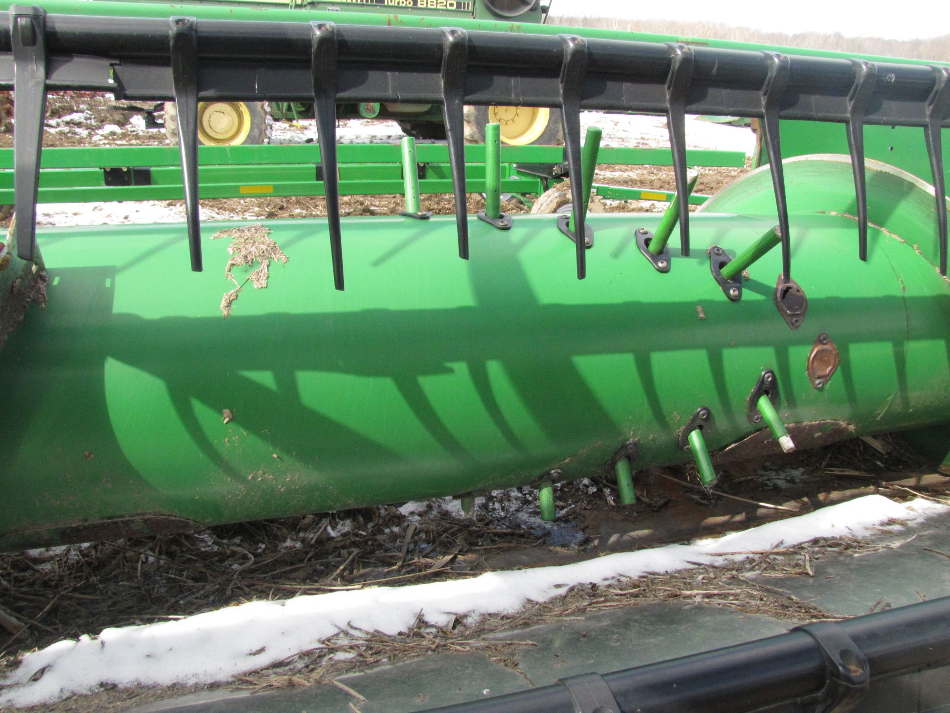 John Deere 925F grain platform - Image 14 of 34