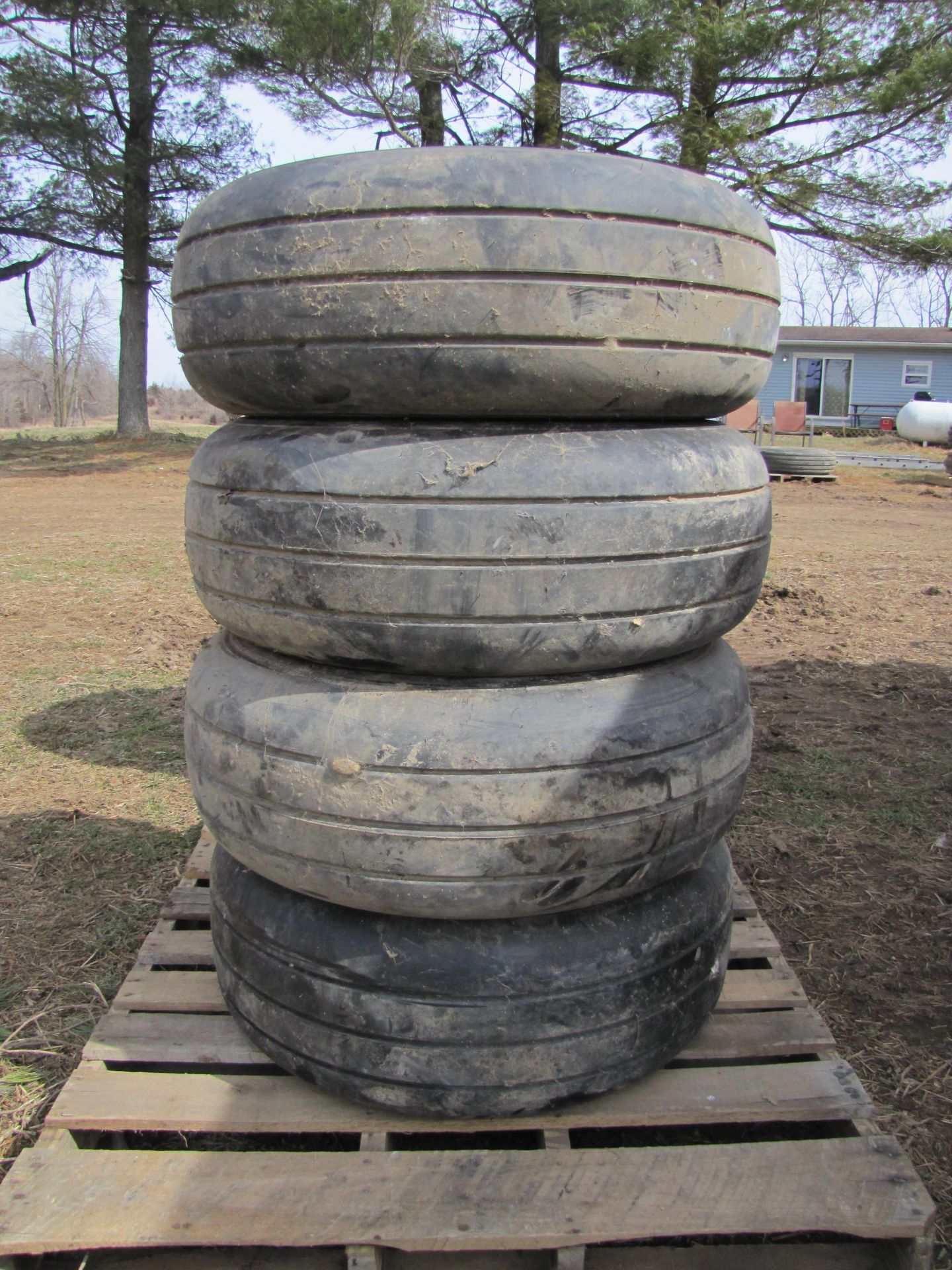 (4) 32x11.5-15 Tires - Image 3 of 6