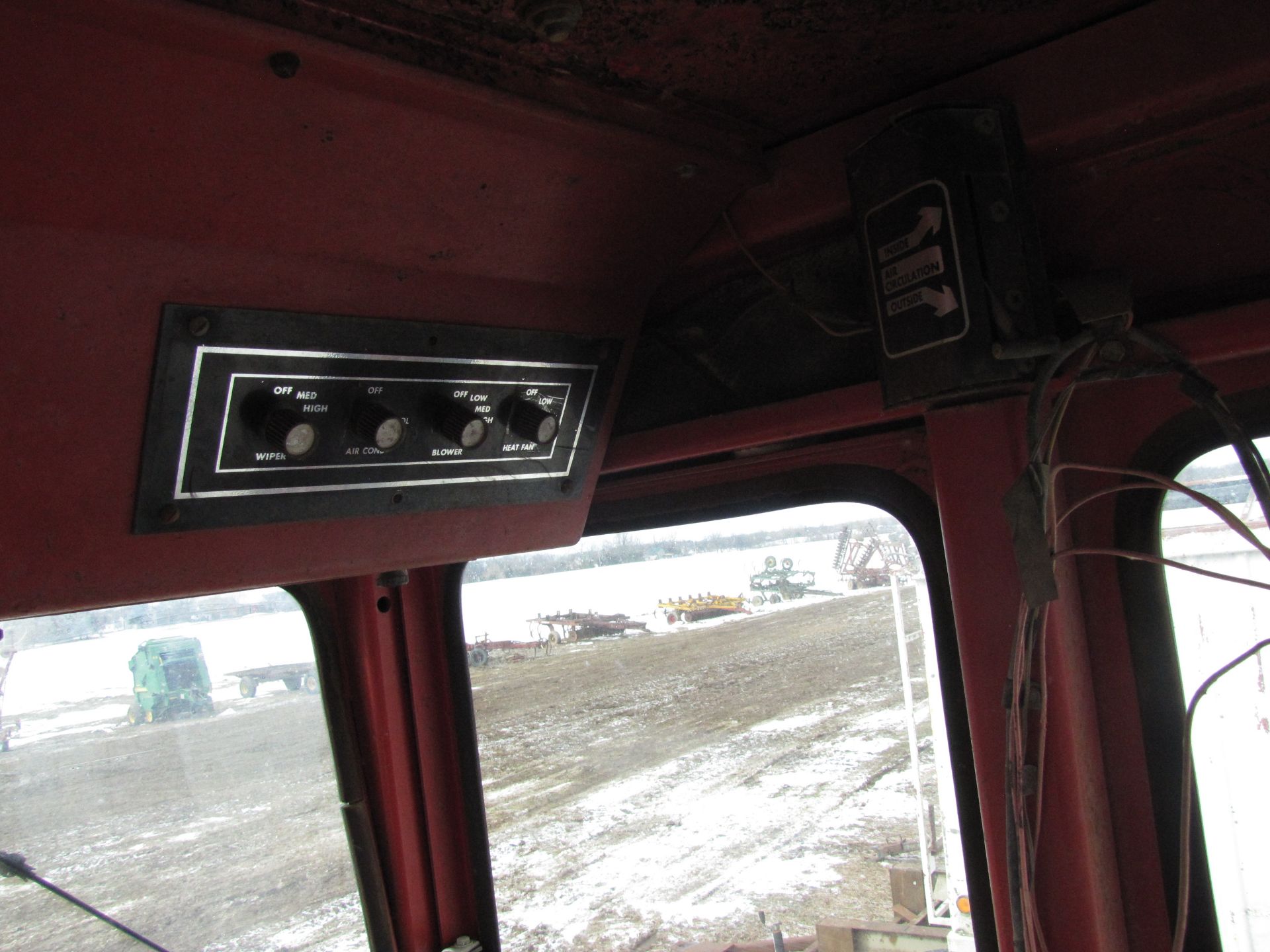 Massey Ferguson 1800 tractor - Image 36 of 47