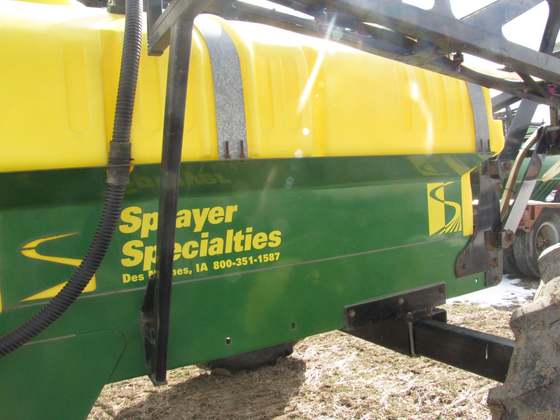 Sprayer Specialties VLU 1000 pull-type sprayer - Image 21 of 36