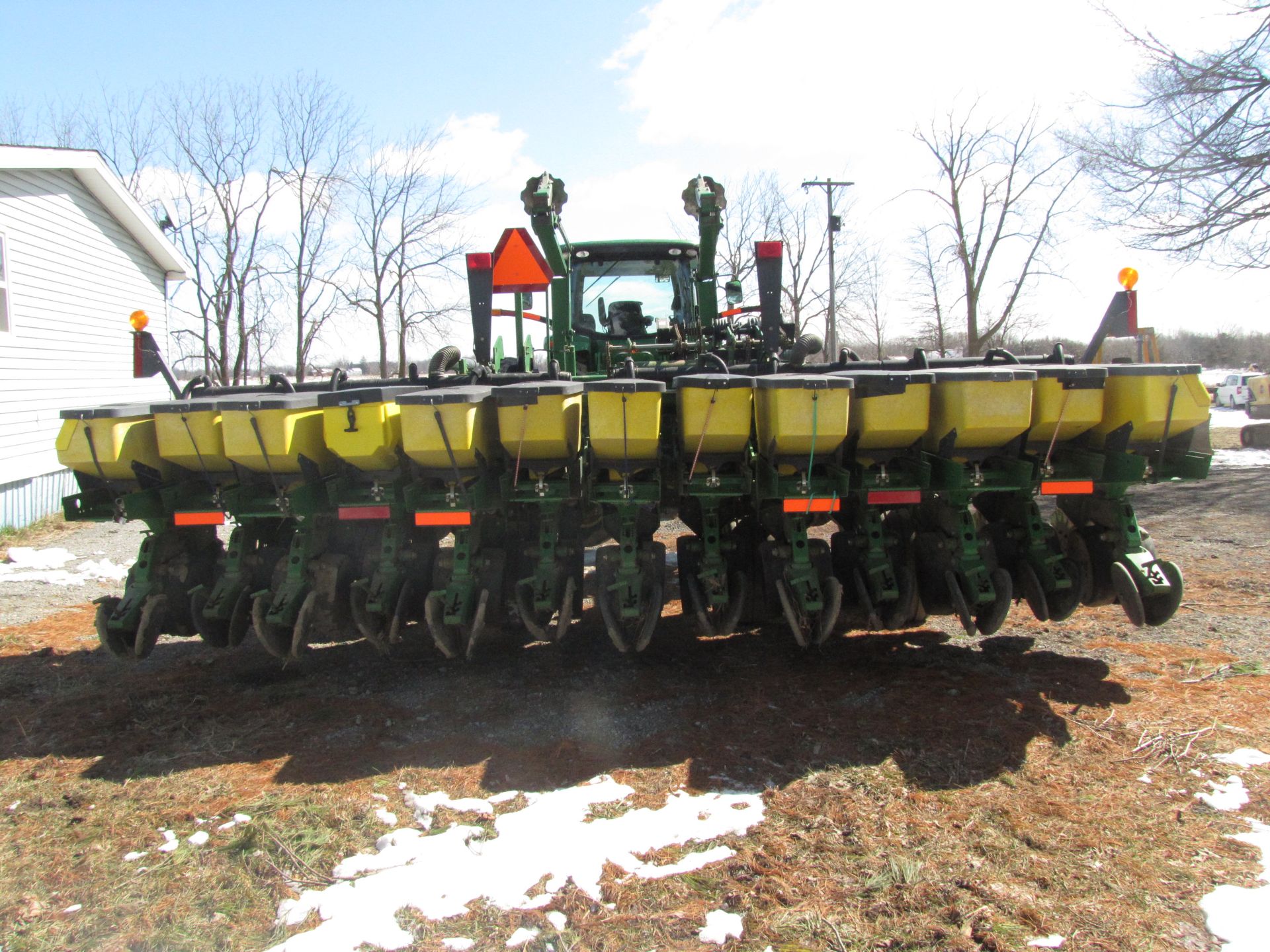 John Deere 1780 12/23-row Max Emerge Plus conservation planter - Image 11 of 30