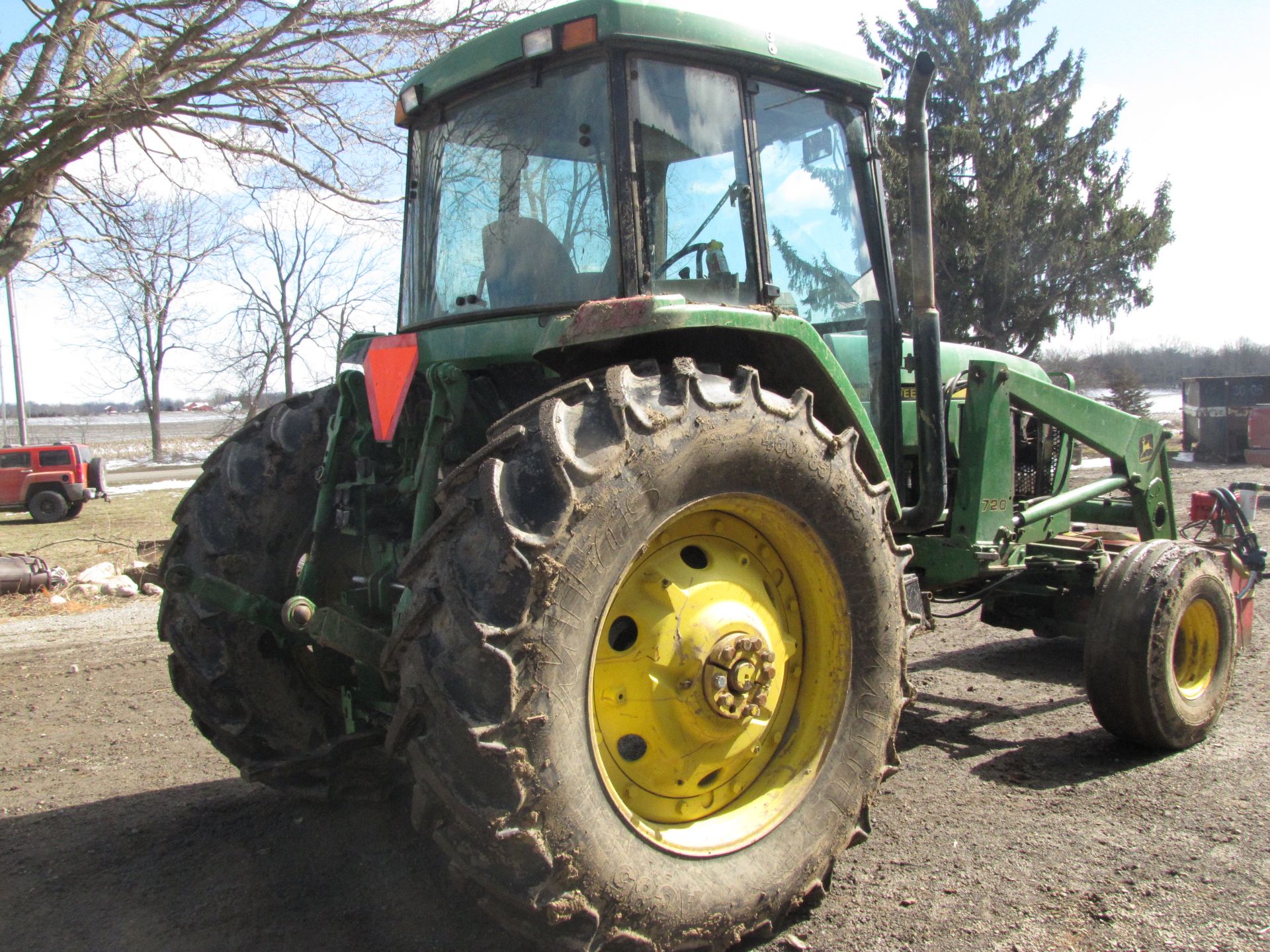 John Deere 7410 tractor w/ 720 loader - Image 5 of 45