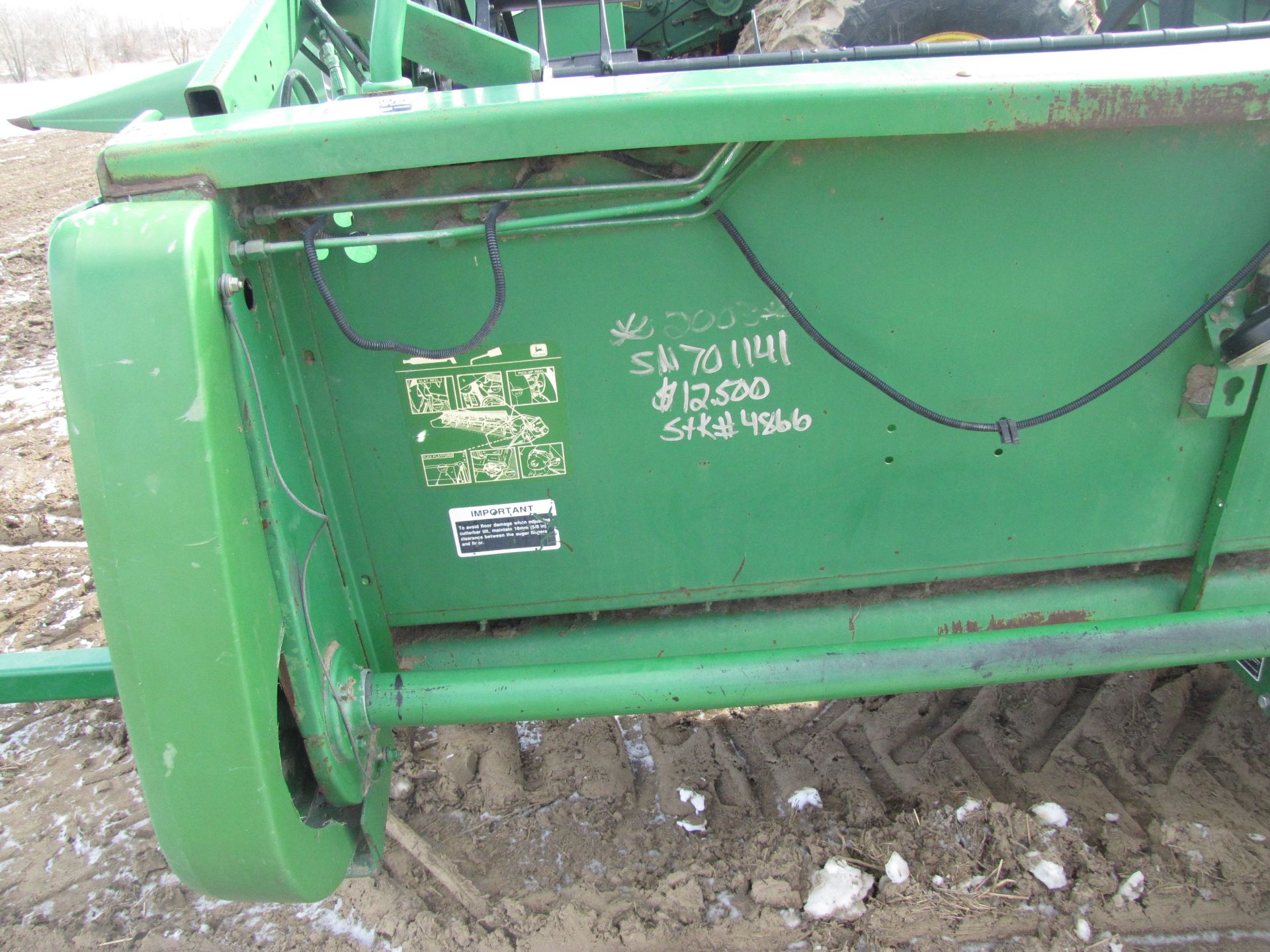 John Deere 925F grain platform - Image 22 of 34