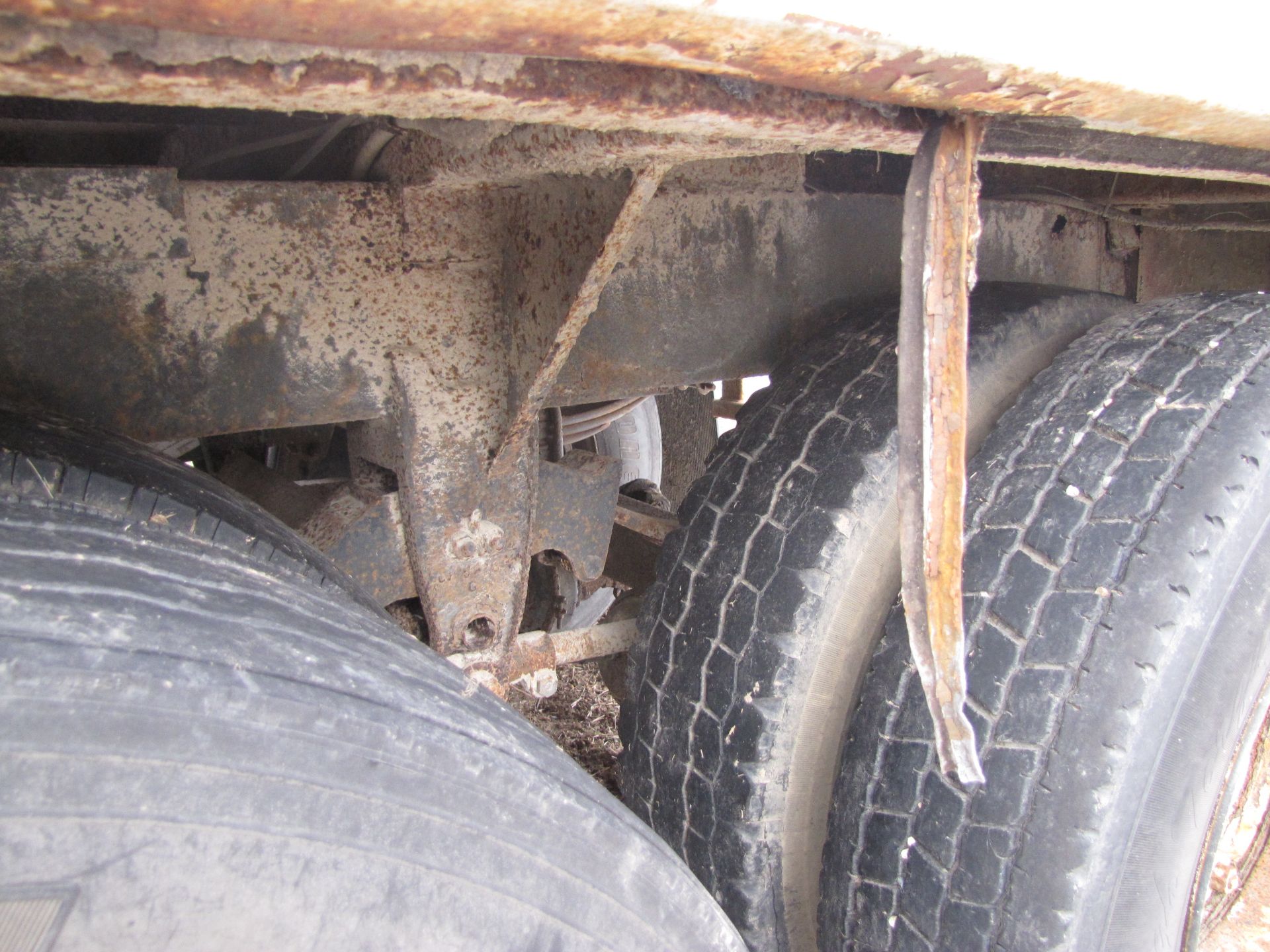 40’ steel hopper grain trailer, NO TITLE - Image 31 of 33