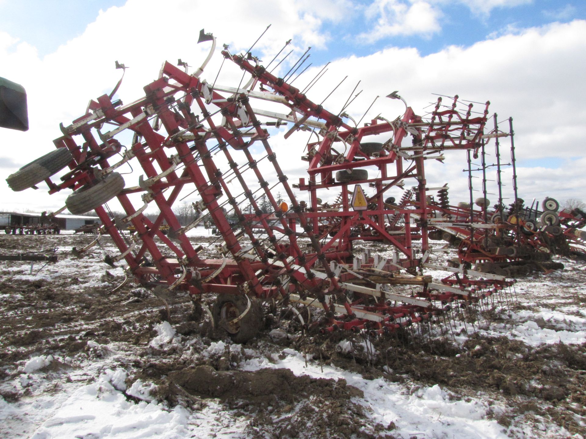36’ Wil-Rich field cultivator - Image 5 of 28
